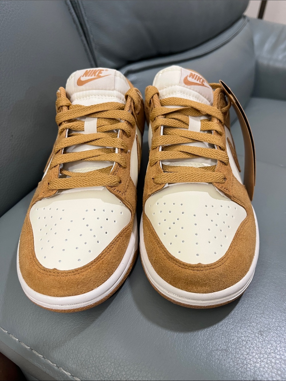 Nike Dunk Low-Top Sneakers — Brown suede, and Cream leather